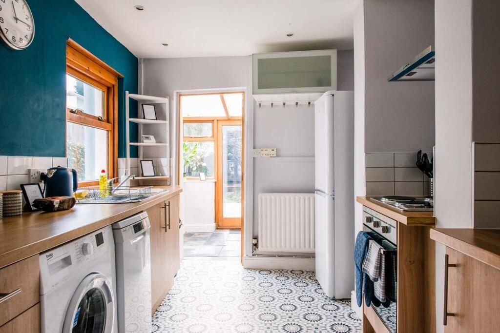 Gorgeous Victorian House Sleeps 6 In Cardiff Villa Ngoại thất bức ảnh